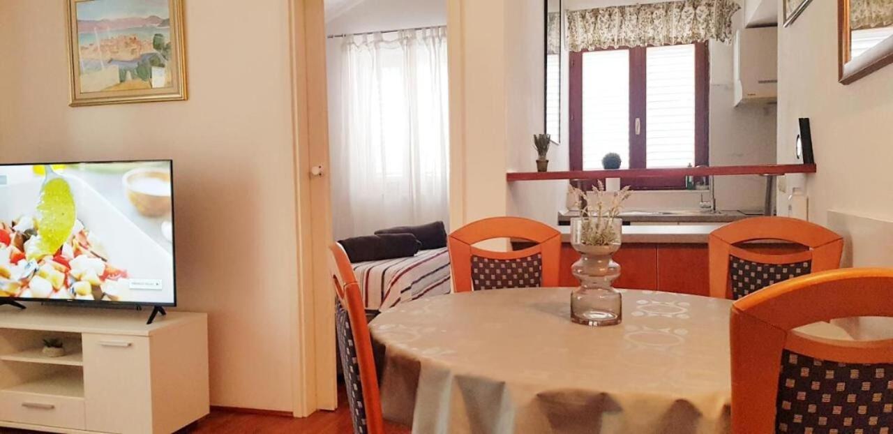 Apartments Mila Makarska Exterior photo